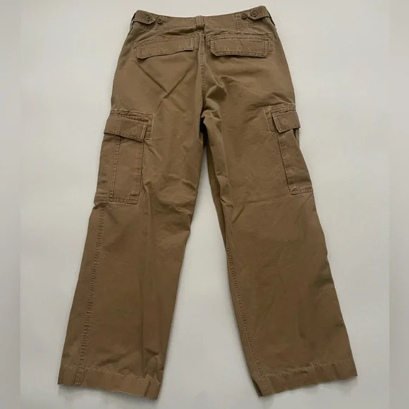 GAP Tan Cargo Pants. - Picture 2 of 4